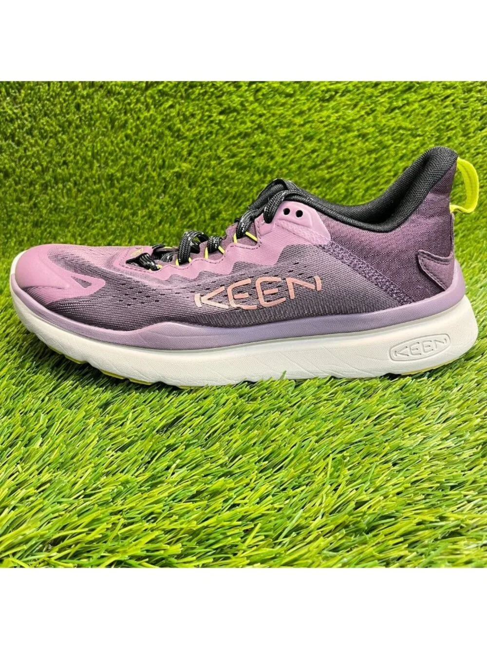 Keen WK450 Womens Size 9.5 Purple Black Running Walking Hiking Shoes Sneakers